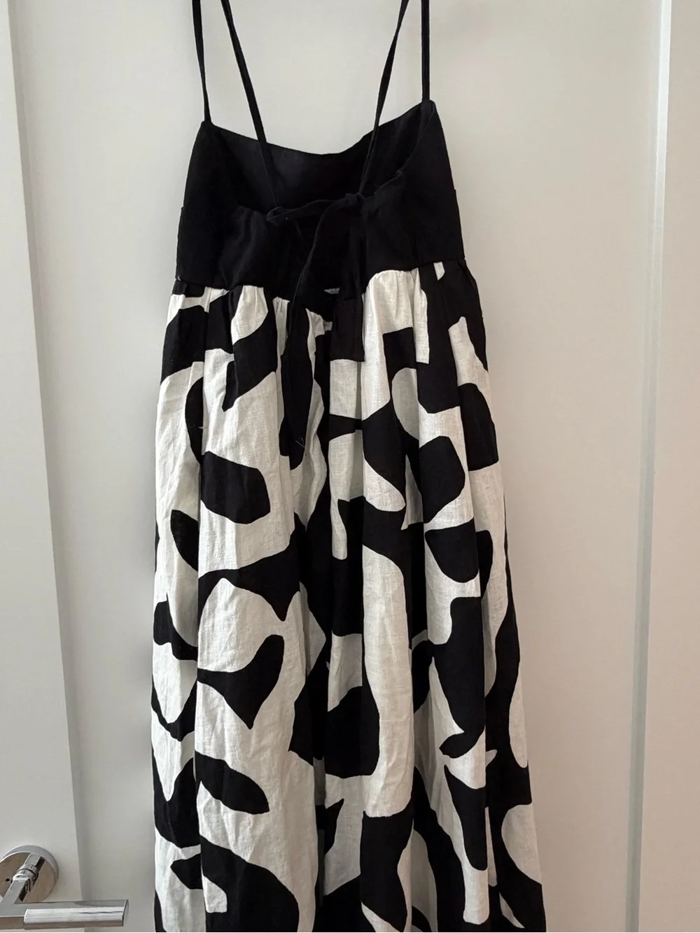 Abercrombie & Fitch Black and White Maxi Dress